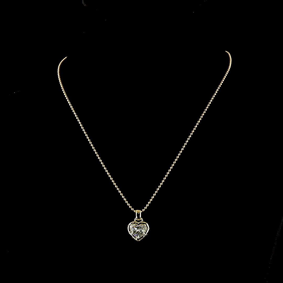 Clara Heart Necklace