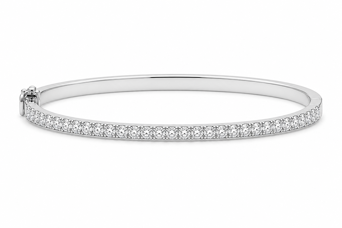 Lily Oval Bangle