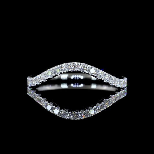 THE CLEO ROUND RING