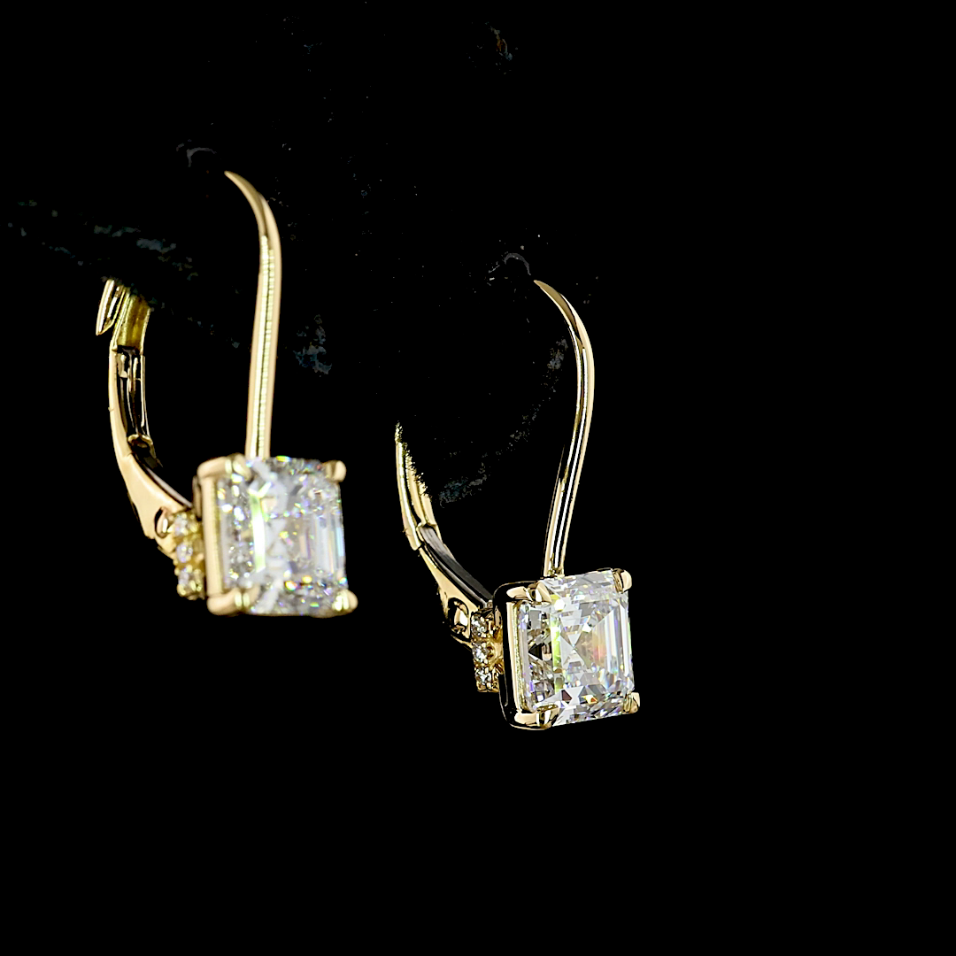 The Vivienne Asscher Earrings