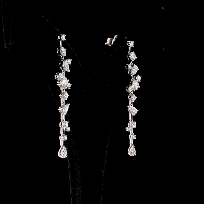 THE EVANGELINE DROP EARRINGS