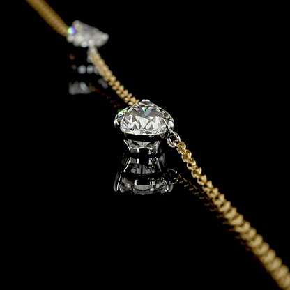 The Lucia Necklace