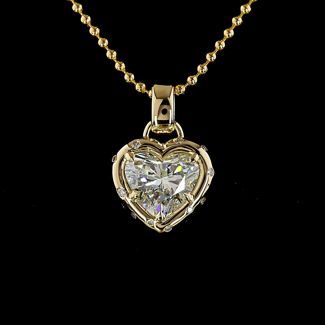 Clara Heart Necklace