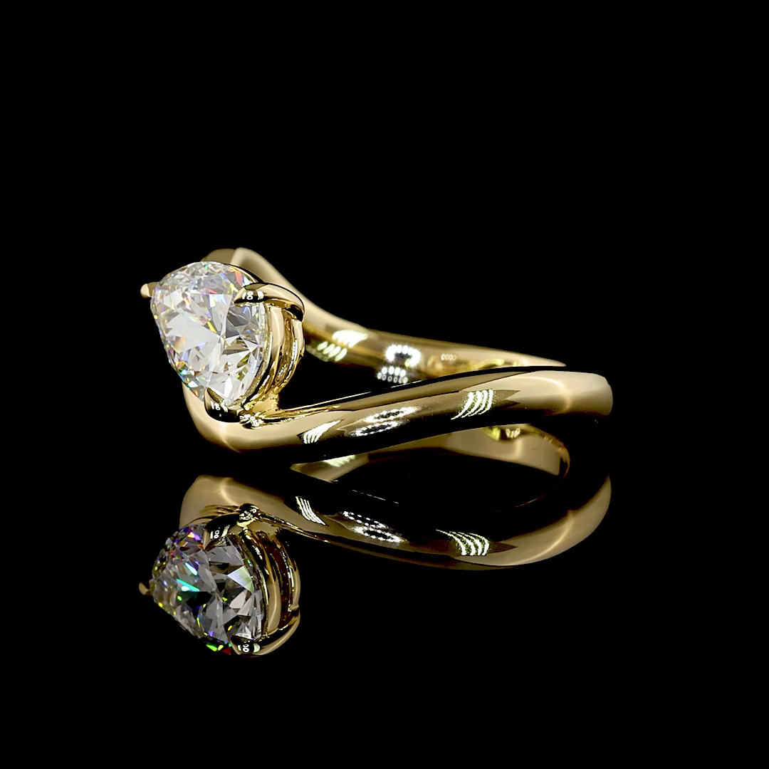 THE HALLE RING